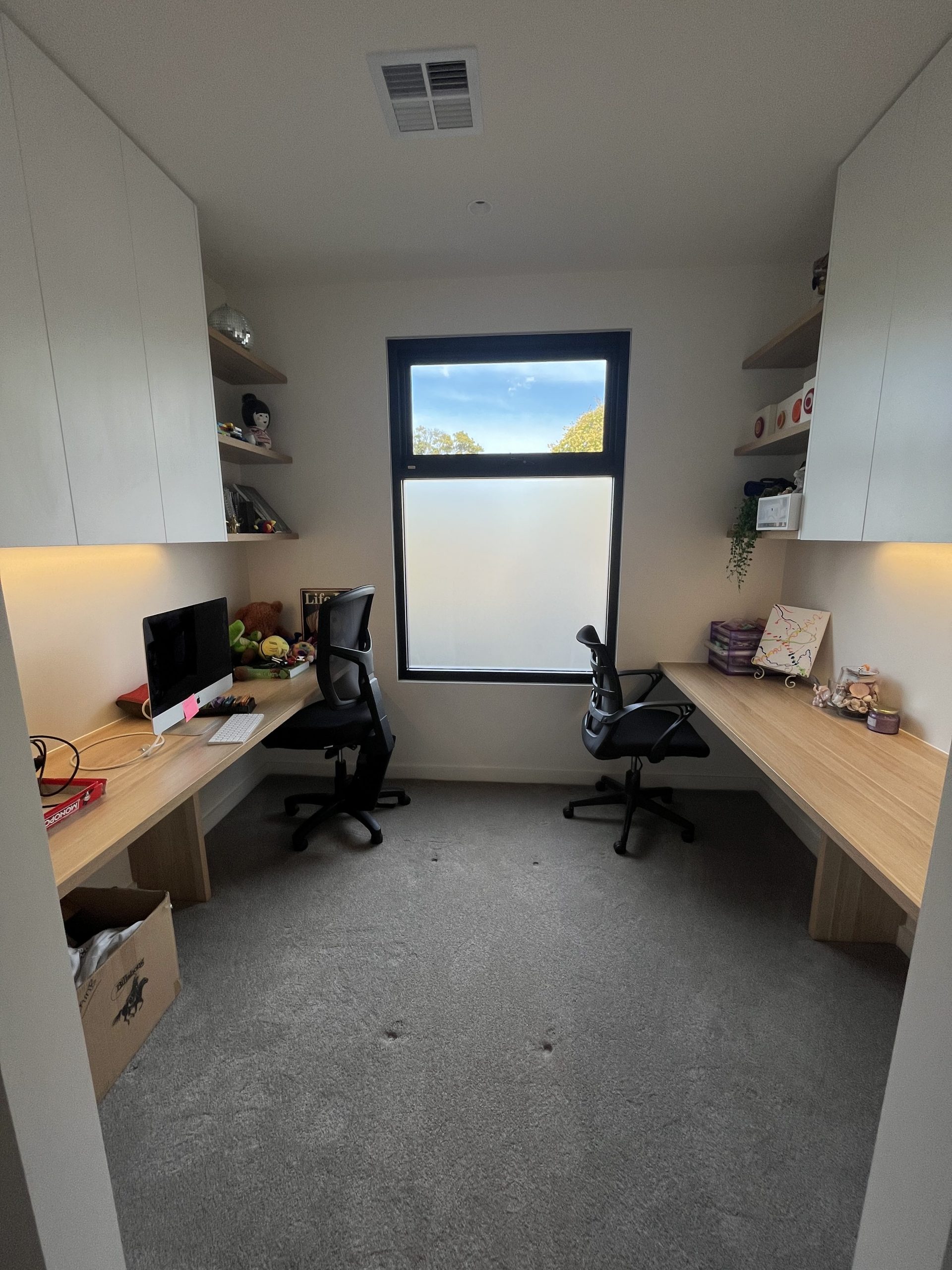 Home Office 5 Image gallery marquee