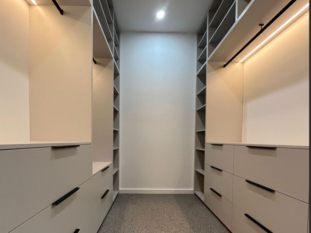 Wardrobes & Storage 6 Image gallery marquee